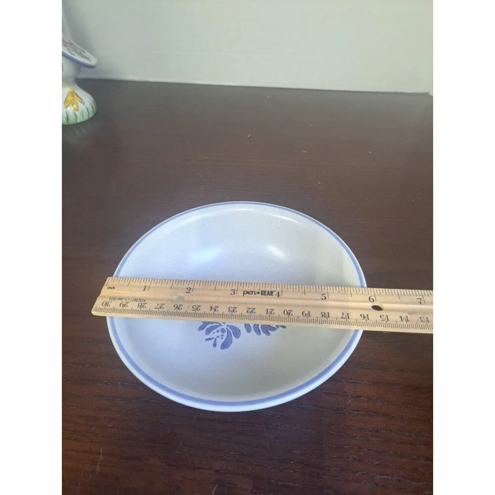 Vintage Pfalzgraff Yorktowne Blue And White Floral Stoneware 6inch Bowl